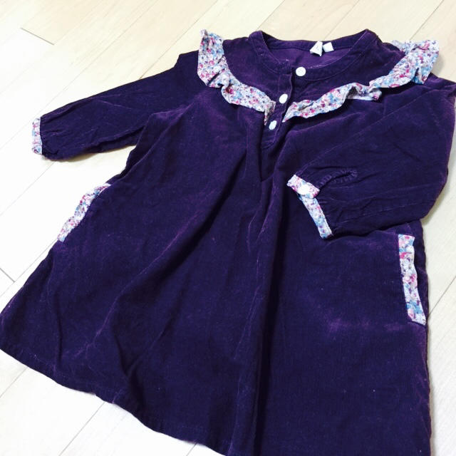 ZARA KIDS(ザラキッズ)のLAGOM＊コーデュロイ花柄フリルワンピ キッズ/ベビー/マタニティのキッズ服女の子用(90cm~)(ワンピース)の商品写真