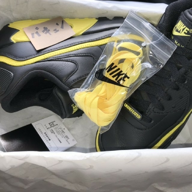 NIKE(ナイキ)のUNDEFEATED×NIKE AIR MAX 90 Black Yellow  メンズの靴/シューズ(スニーカー)の商品写真