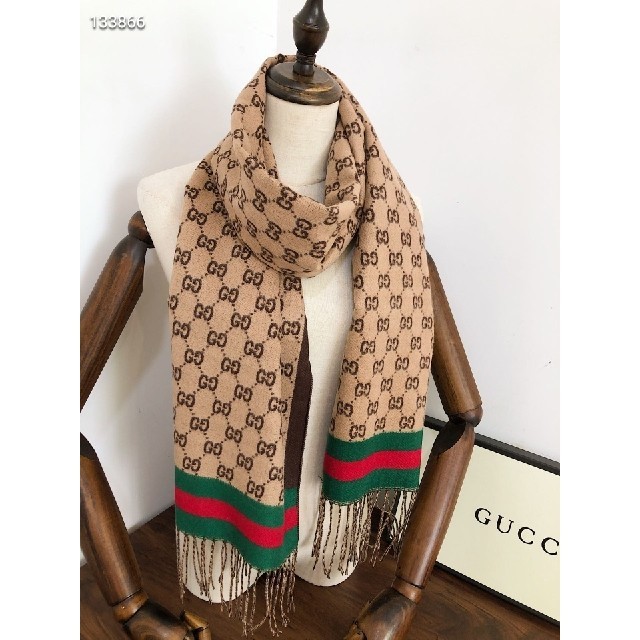 Gucci - gucciマフラー🌟8000円🌟の通販 by id:qq912299952を追加してください。