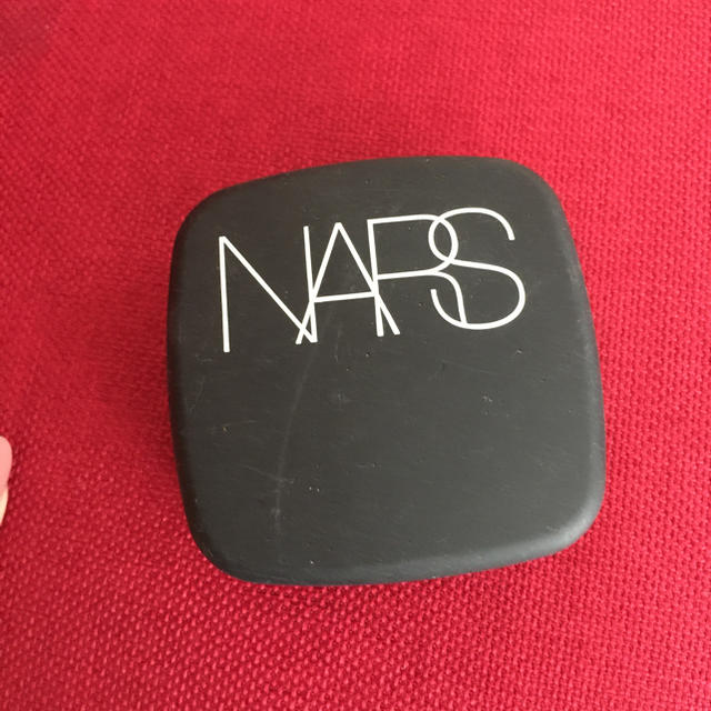 NARS(ナーズ)のNARSパウダー コスメ/美容のベースメイク/化粧品(フェイスパウダー)の商品写真