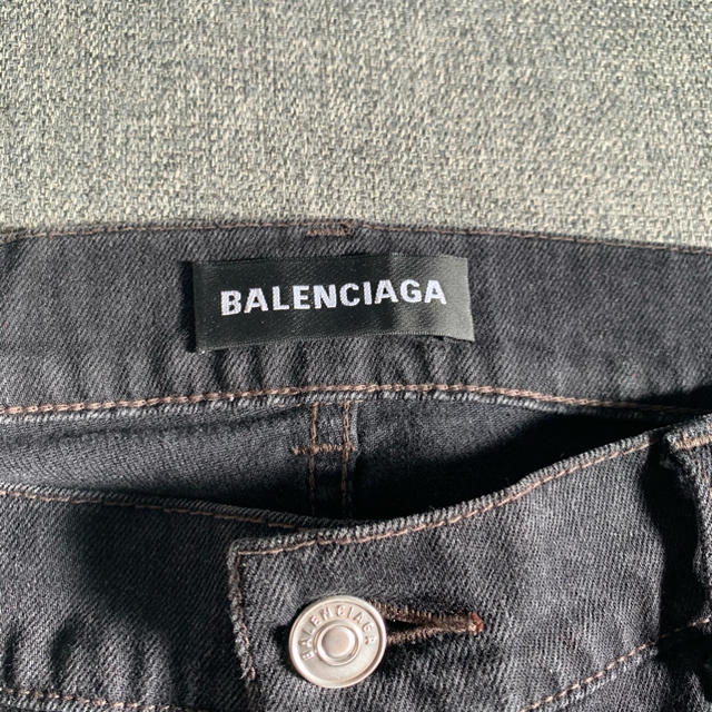 Balenciaga(バレンシアガ)のbalenciaga スリム ジーンズ  デニム バレンシアガ メンズのパンツ(デニム/ジーンズ)の商品写真