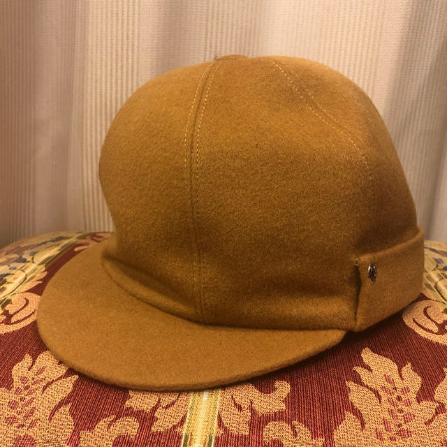 Hermes(エルメス)のHERMES エルメス 帽子 キャメル レディースの帽子(ハンチング/ベレー帽)の商品写真