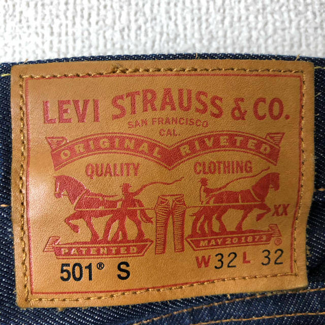 Levi's(リーバイス)の【美品】Levi's リーバイス ジーパン 501 W32 L32 メンズのパンツ(デニム/ジーンズ)の商品写真