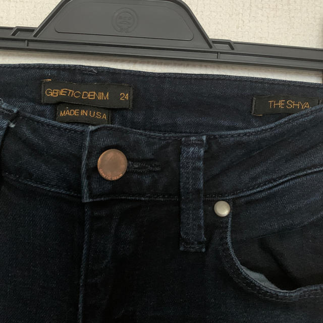 DEUXIEME CLASSE(ドゥーズィエムクラス)のGENETIC DENIM THE SHYA レディースのパンツ(デニム/ジーンズ)の商品写真