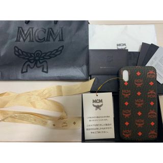 エムシーエム(MCM)のMCM  エムシーエム　iPhone xs max ケース　カーキ　未使用美品(iPhoneケース)