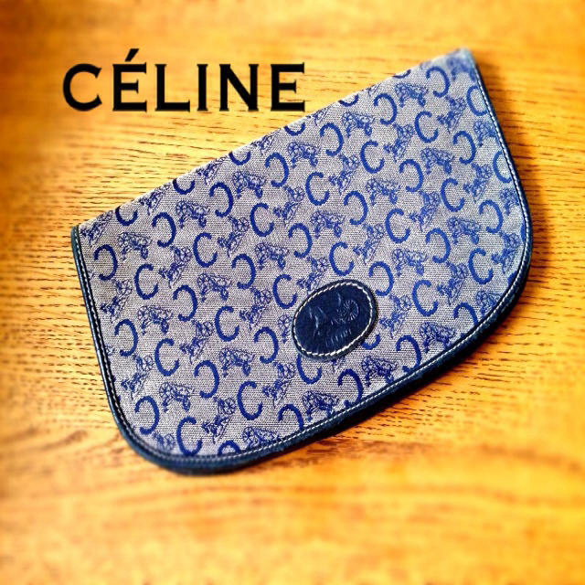 celine(セリーヌ)のCELINE ★セリーヌクラッチbag レディースのバッグ(クラッチバッグ)の商品写真