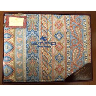 エトロ(ETRO)の　こすす様専用　エトロ　肌掛け布団(布団)