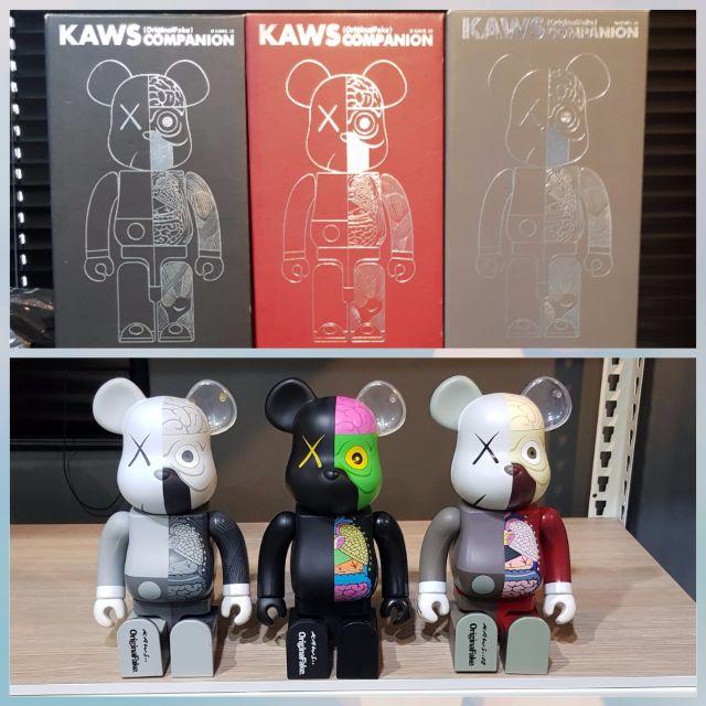 MEDICOM TOY(メディコムトイ)のkaws be@rbrick キッズ/ベビー/マタニティのおもちゃ(その他)の商品写真