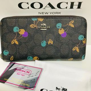 コーチ(COACH)の【大人気】チェリー  COACH コーチ 長財布(財布)