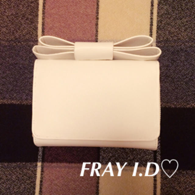 FRAY I.D(フレイアイディー)の未使用♡リボンポーチ レディースのファッション小物(ポーチ)の商品写真