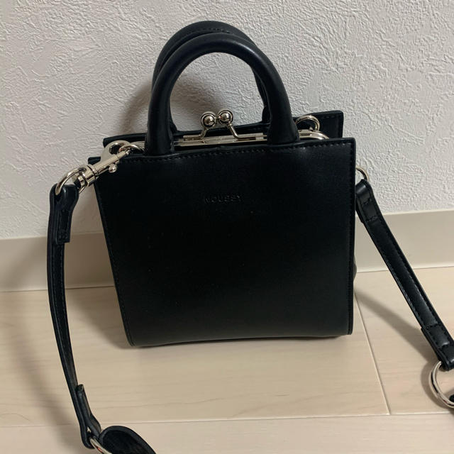 moussy(マウジー)のmoussy ショルダーバッグ レディースのバッグ(ショルダーバッグ)の商品写真