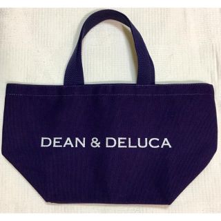 ディーンアンドデルーカ(DEAN & DELUCA)のDEAN&DELUCA ディーン&デルーカ　限定 2019 チャリティートート　(トートバッグ)