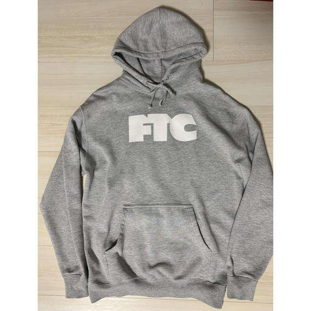 FTC OG LOGO PULLOVER HOODY M - パーカー