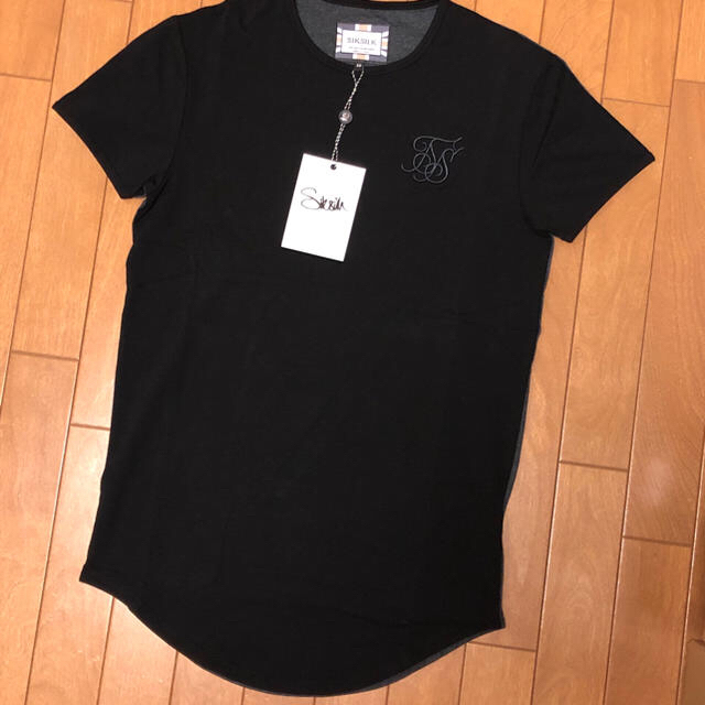 【値下げ！】SIKSILK コントラストインダストリーTシャツ メンズのトップス(Tシャツ/カットソー(半袖/袖なし))の商品写真