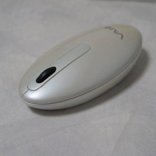 ソニー(SONY)のSONY Bluetooth レーザーマウス VGP-BMS20/W（故障品）(PC周辺機器)