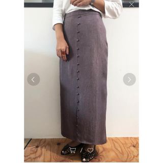 トゥデイフル(TODAYFUL)のtodayful トゥデイフル　Frontbutton Satin Skirt (ロングスカート)