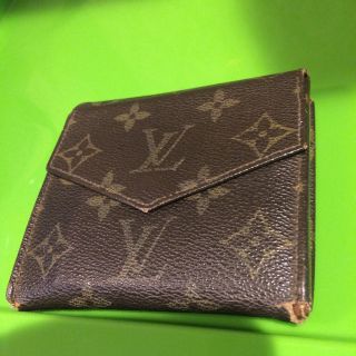 ルイヴィトン(LOUIS VUITTON)の送料込！ルイヴィトン折り財布(財布)