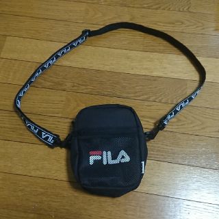 フィラ(FILA)の1/15～限定価格！ FILA フィラ ショルダーバッグ ボディバッグ(ショルダーバッグ)