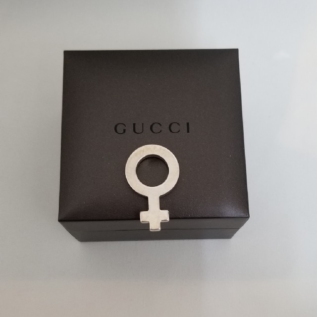 Gucci - グッチ　GUCCI  女の子マークチョーカー　※ペンダントトップのみ※の通販 by buono's shop