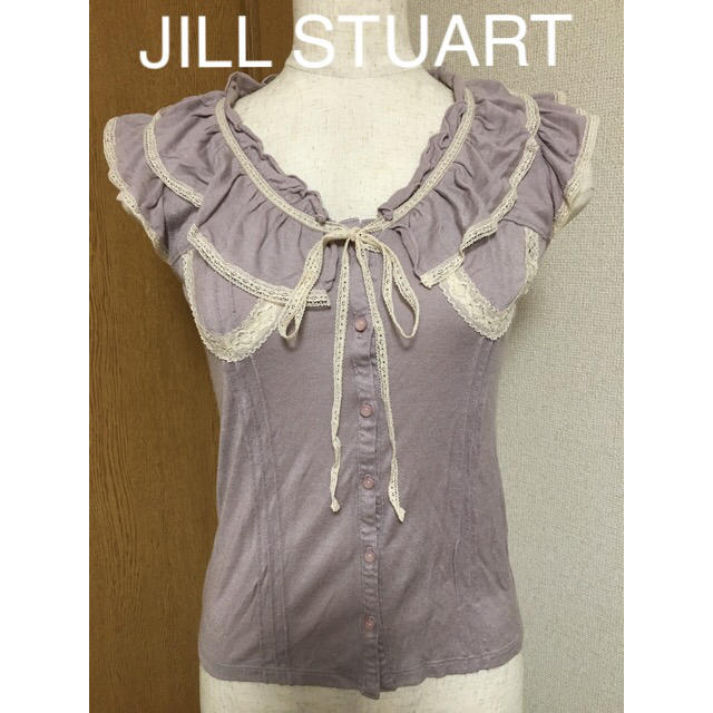 JILLSTUART(ジルスチュアート)のお値下げ☆used♡JILL STUART♡コットンレースフリルスリーブ【秋冬】 レディースのトップス(カットソー(半袖/袖なし))の商品写真