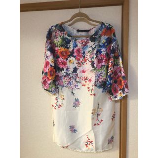 ザラ(ZARA)のZARA花柄チュニックドレス(チュニック)