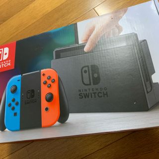 ニンテンドースイッチ(Nintendo Switch)のＮｉｎｔｅｎｄｏ　Ｓｗｉｔｃｈフルセット(家庭用ゲーム機本体)