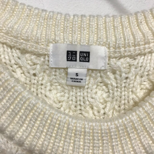 UNIQLO(ユニクロ)のユニクロ　ケーブルクルーネックセーター　メンズS レディースのトップス(ニット/セーター)の商品写真