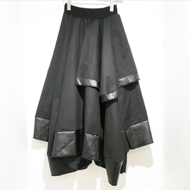 tittle のlayered skirt
