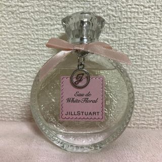 ジルスチュアート(JILLSTUART)のジルスチュアート　香水(香水(女性用))