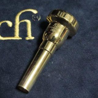 グリーン・ホワイト系 完成品♪ 【売約】トランペットマウスピース GR