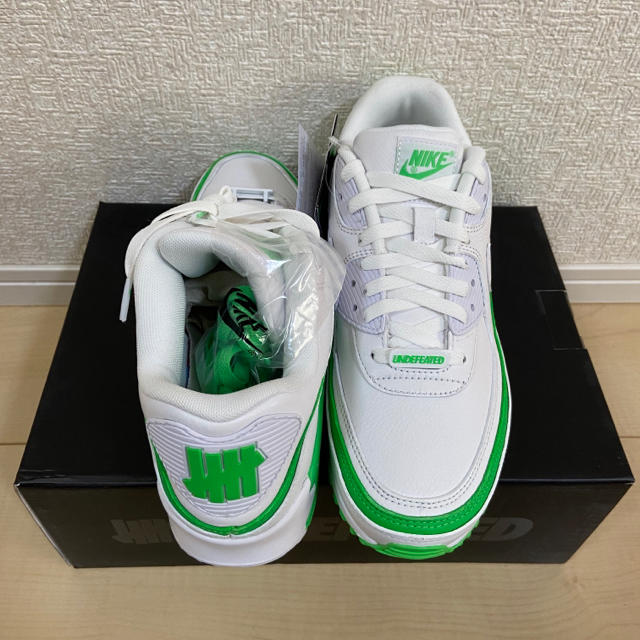 NIKE(ナイキ)のUNDEFEATED×NIKE AIR MAX 90 27.5cm メンズの靴/シューズ(スニーカー)の商品写真