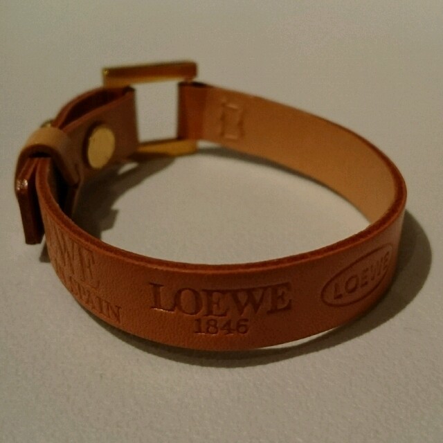 LOEWE - ロエベブレスレットの通販 by toyans's shop｜ロエベならラクマ