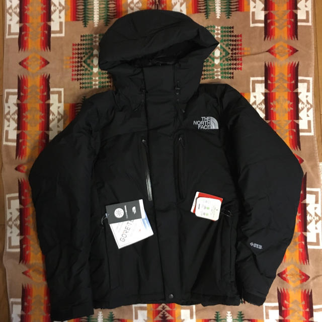 THE NORTH FACE(ザノースフェイス)の19 新品 未使用 ノースフェイス バルトロライト ジャケット L  ブラック メンズのジャケット/アウター(ダウンジャケット)の商品写真