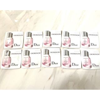 ディオール(Dior)のディオール　2019年新作スノーパーフェクトライト化粧下地(化粧下地)