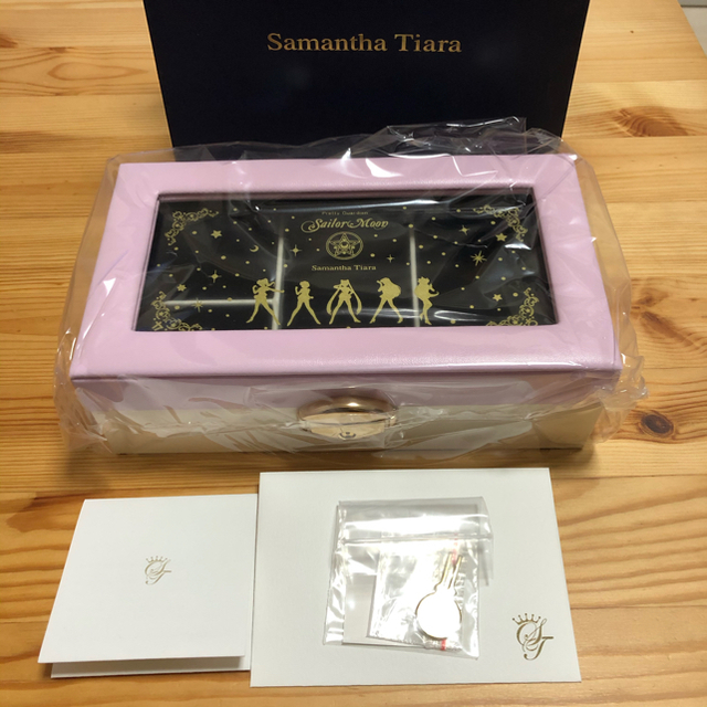 Samantha Tiara(サマンサティアラ)のサマンサティアラ☆セーラームーン コラボジュエリーボックス☆完売品☆ラスト一点 レディースのアクセサリー(その他)の商品写真