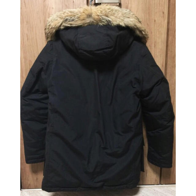 WOOLRICH(ウールリッチ)の超美品 ウールリッチ ニューアークティックパーカー M 黒 ダウン カナダグース メンズのジャケット/アウター(ダウンジャケット)の商品写真