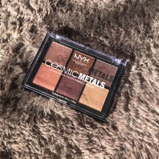 エヌワイエックス(NYX)のNYX cosmic metals アイシャドウパレット(アイシャドウ)