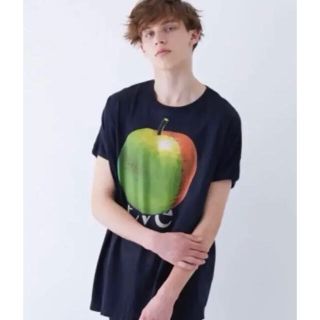 シャリーフ(SHAREEF)の【完売品】シャリーフ  芸能人 佐藤 健 着用 APPLE T-シャツ❗️(Tシャツ/カットソー(七分/長袖))