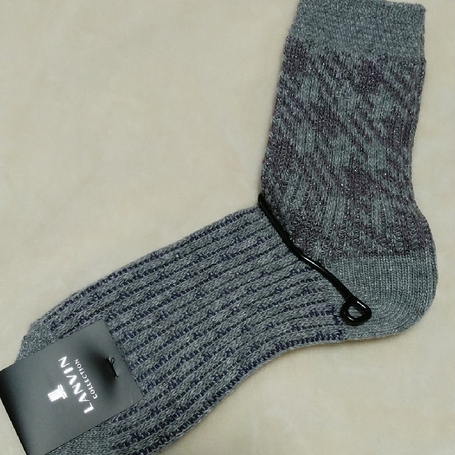 LANVIN(ランバン)のお値下げ　新品LANVINレディース靴下2足セット　カシミヤ混 レディースのレッグウェア(ソックス)の商品写真