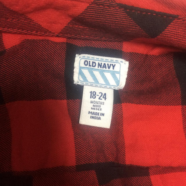 Old Navy(オールドネイビー)のOLD NAVY チェックシャツ キッズ/ベビー/マタニティのキッズ服男の子用(90cm~)(Tシャツ/カットソー)の商品写真