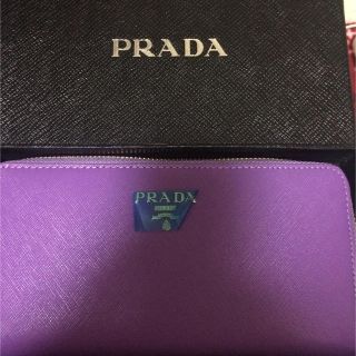 PRADA 長財布(財布)