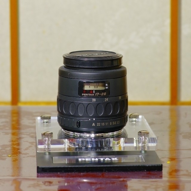 PENTAX(ペンタックス)のsmc PENTAX-F FISH-EYE 17-28mm F3.5-4.5 スマホ/家電/カメラのカメラ(レンズ(ズーム))の商品写真