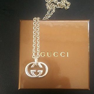 グッチ(Gucci)のGUCCIネックレス男性用(ネックレス)