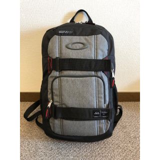 オークリー(Oakley)の【ジョニー様】OAKLEY スポーツバッグ🎒(バッグパック/リュック)