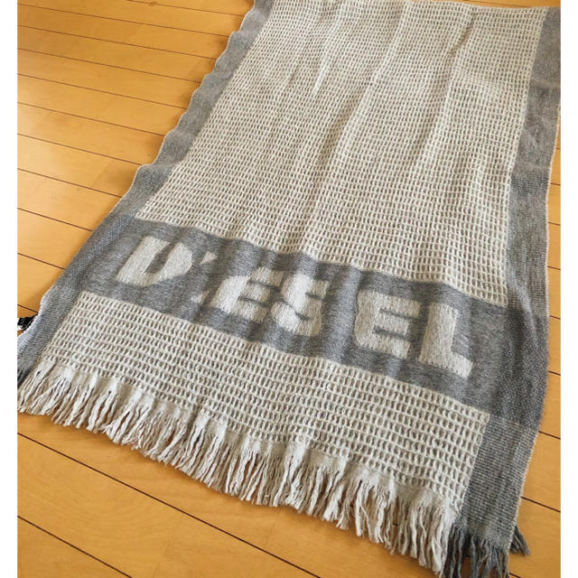 DIESEL(ディーゼル)のDESEL マフラー メンズのファッション小物(マフラー)の商品写真