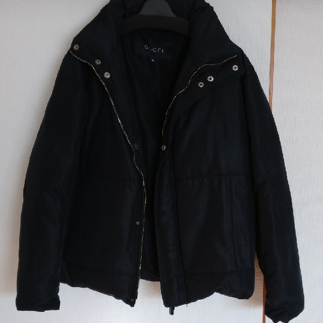 ヴィトンマルチカラー長財布偽物ヴィヴィアン,Gucci-GUCCIグースダウン黒美品!の通販byrika
