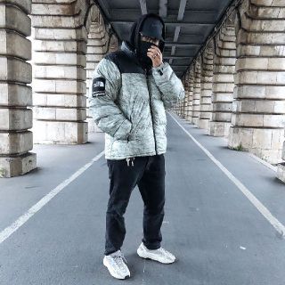 【 M 】 Paper Print Nuptse Jacket 紙ヌプシ