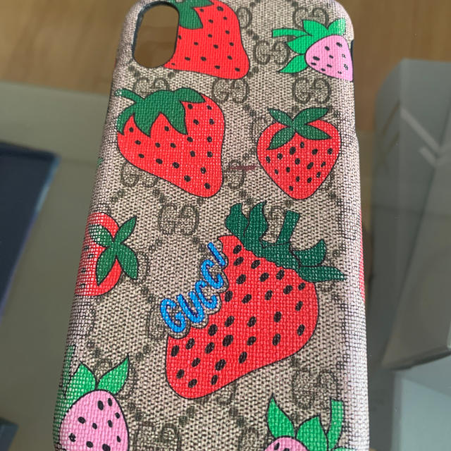 Givenchy iphone8plus ケース 人気 - supreme iphone8plus カバー 人気