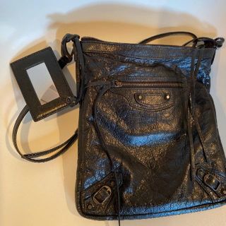 バレンシアガバッグ(BALENCIAGA BAG)のバレンシアガ　クラシックflatショルダー(ショルダーバッグ)