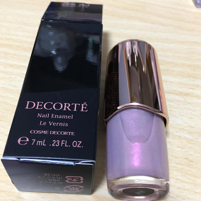 COSME DECORTE(コスメデコルテ)の限定ネイル コスメ/美容のネイル(マニキュア)の商品写真